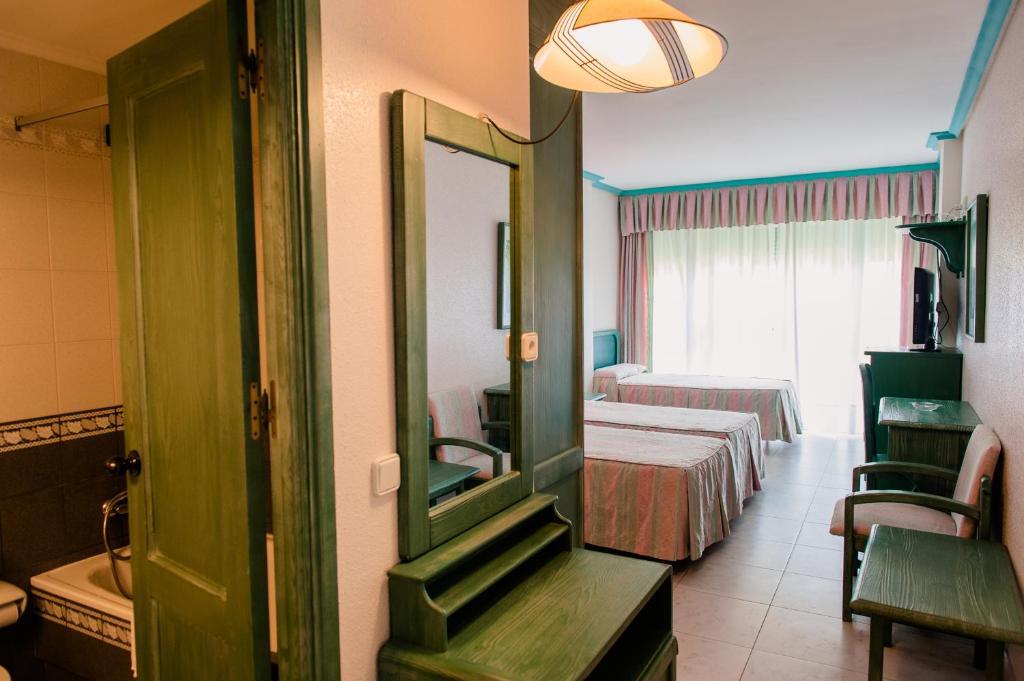 נוחה Hotel Torre Cristina חדר תמונה